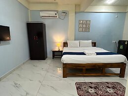 Aqua Wave by YogiTree Hotels
