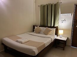 Aqua Wave by YogiTree Hotels