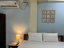Aqua Wave by YogiTree Hotels