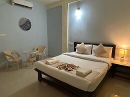 Aqua Wave by YogiTree Hotels