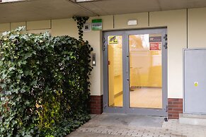 Elegant Apartment Kraków by Renters