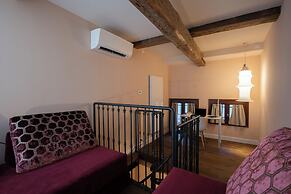 Ca' Longo Palace Apartments