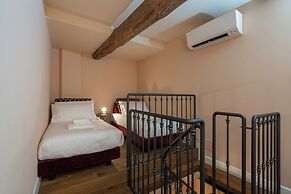 Ca' Longo Palace Apartments