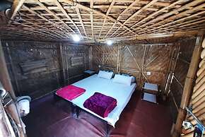 Goroomgo Kasol Huts Kullu