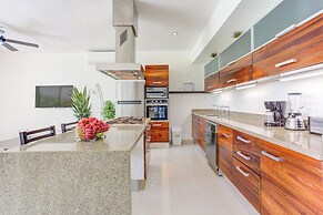 NEW El Tigre Ibiza Community Shared Pool