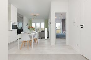 Lux Apartment by Renters Prestige