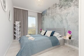 Lux Apartment by Renters Prestige