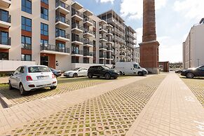 Lux Apartment by Renters Prestige