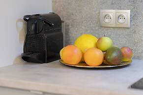 Lux Apartment by Renters Prestige