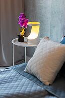 Lux Apartment by Renters Prestige