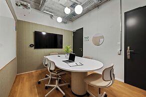 Ariv Design Hotel & Apartments