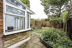 Terraced Edwardian House-poets' Corner