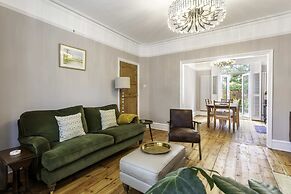 Terraced Edwardian House-poets' Corner