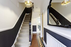 Terraced Edwardian House-poets' Corner