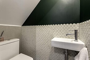 Terraced Edwardian House-poets' Corner