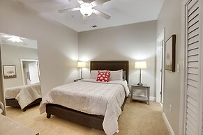 Tuscaloosa Condo: Steps to Bryant-denny Stadium!