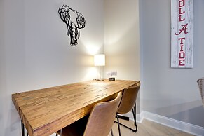 Tuscaloosa Condo: Steps to Bryant-denny Stadium!