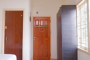 OYO Life 92632 Kost Pondok Kito