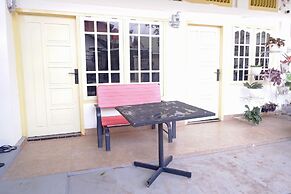 OYO Life 92632 Kost Pondok Kito