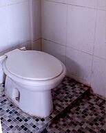 OYO Life 92632 Kost Pondok Kito