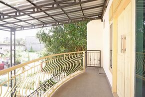 OYO Life 92632 Kost Pondok Kito