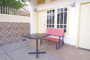 OYO Life 92632 Kost Pondok Kito