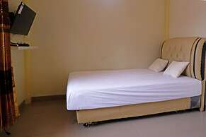 OYO Life 92632 Kost Pondok Kito