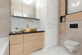 Dark Green Apartment by Renters