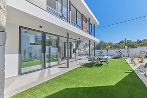 Protaras Elite Pearl Villa Ep4b