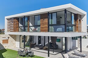 Protaras Elite Pearl Villa Ep4b