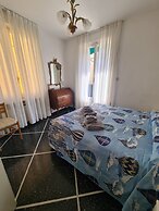 Turchino Apartments by PortofinoVacanze