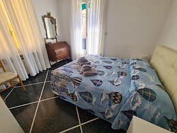 Turchino Apartments by PortofinoVacanze