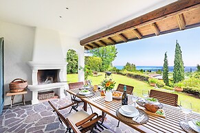 Villa Costanza by Wonderful Italy