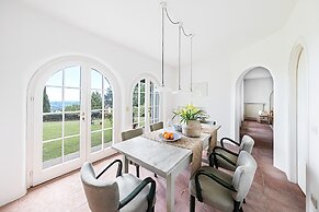 Villa Costanza by Wonderful Italy