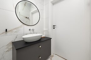 Studio Winiarska With Parking by Renters