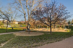 Studio Winiarska With Parking by Renters