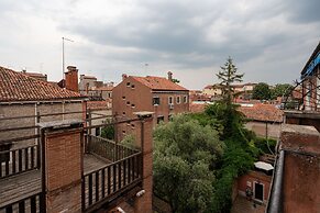 Casa Golena Apartment