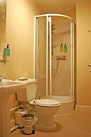 The Railway Tavern Hotel