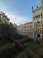 Stylish & Modern 1BD Flat - Chancery Lane!