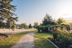 Relaxing Location Steps From Resort Citq 242281