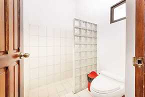 Beachfront Home Sand in Your Feet Surf and Relax