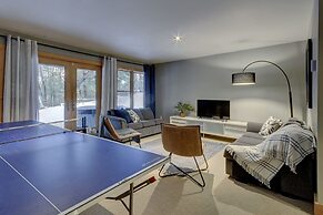 Chalet Refuge 114 in Lac-sup Rieur