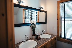 Be zen With Nature Enjoy Private hot tub Citq 301946