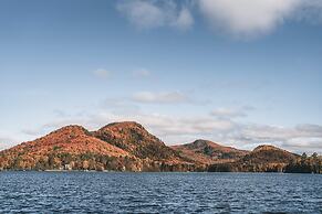 Lake Resort Suite Views Amenities