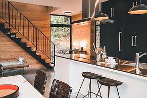 Warm Cabin in Nature With spa Sauna Citq 309153