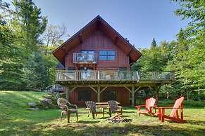 Spacious log Cottage Resort Access Citq 242255