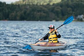 Spacious log Cottage Resort Access Citq 242255