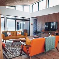 Lakeview Mid Century Luxury Cottage Citq 311414