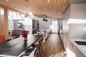 Lakeview Mid Century Luxury Cottage Citq 311414