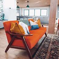 Lakeview Mid Century Luxury Cottage Citq 311414